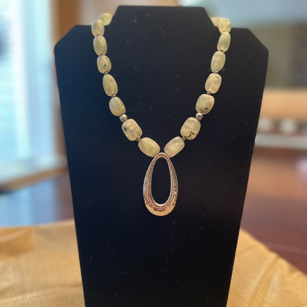 Silpada N1806 Prehnite and Sterling Silver Necklace w/Hammered Pendant